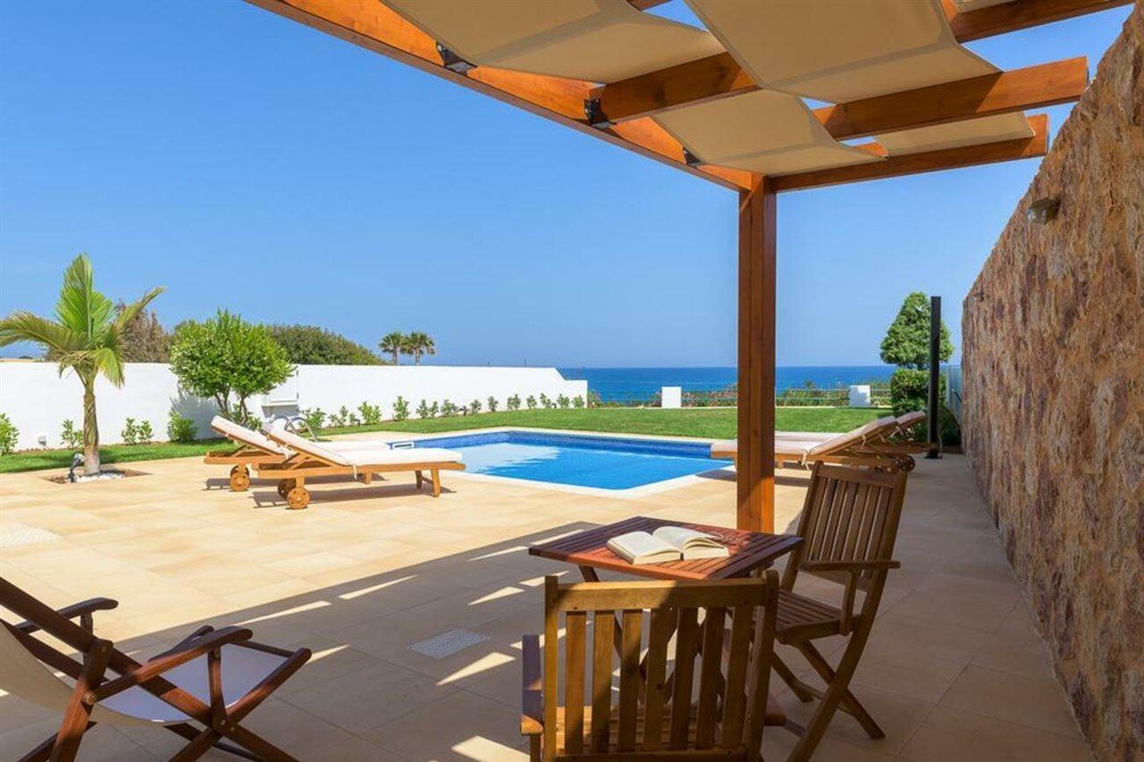Villa Deep Blue Lakhania Bagian luar foto