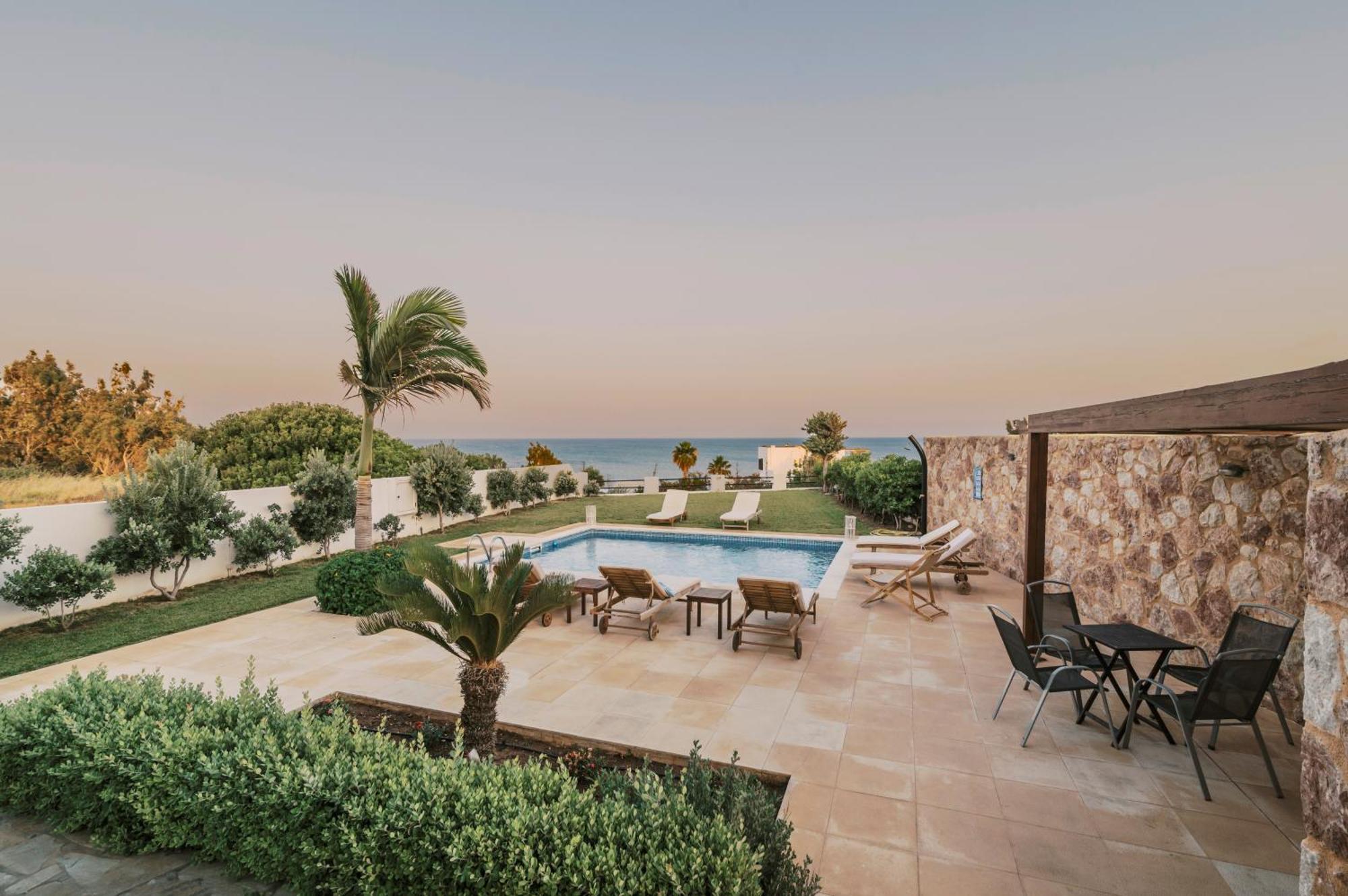 Villa Deep Blue Lakhania Bagian luar foto