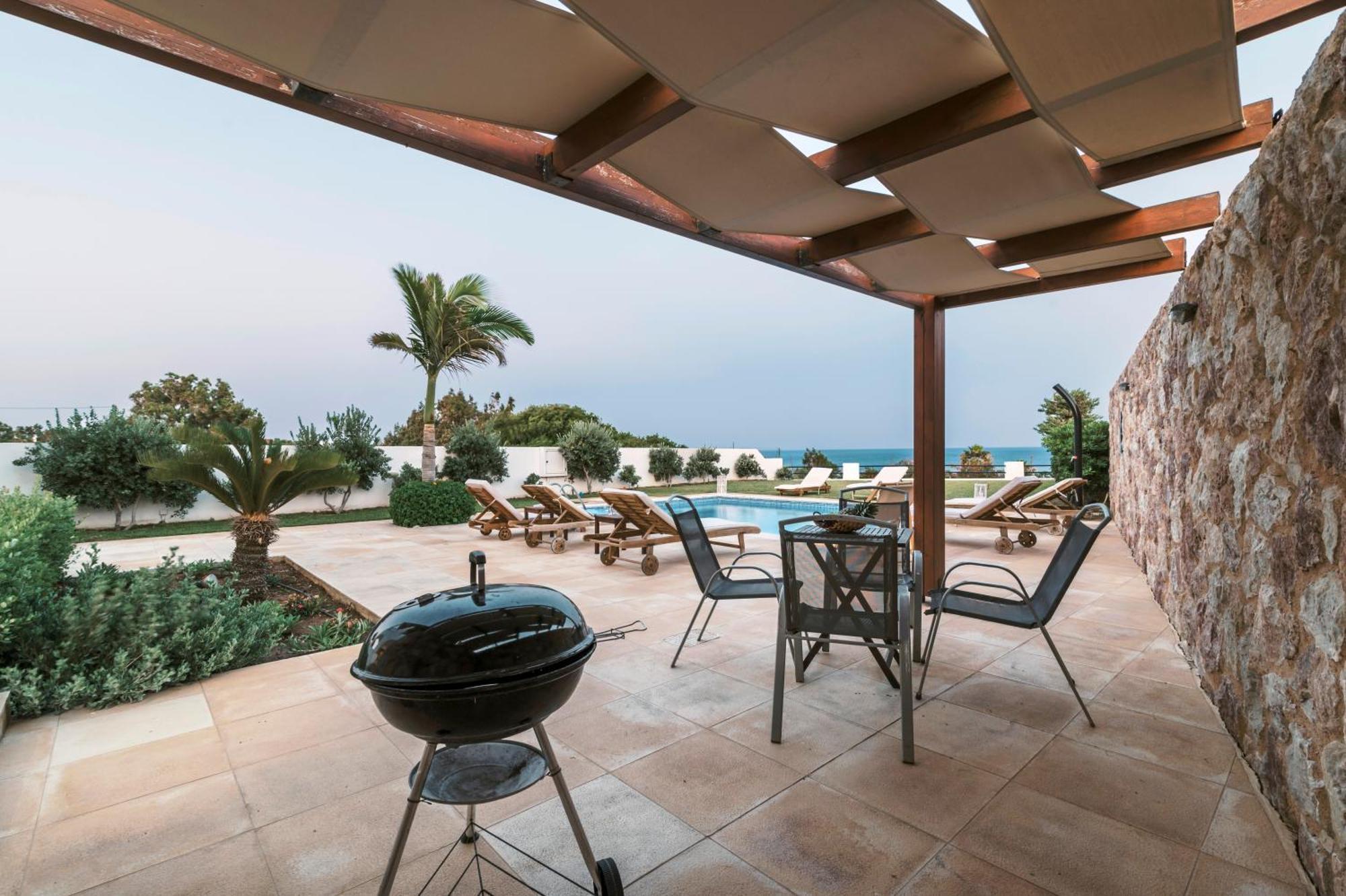 Villa Deep Blue Lakhania Bagian luar foto