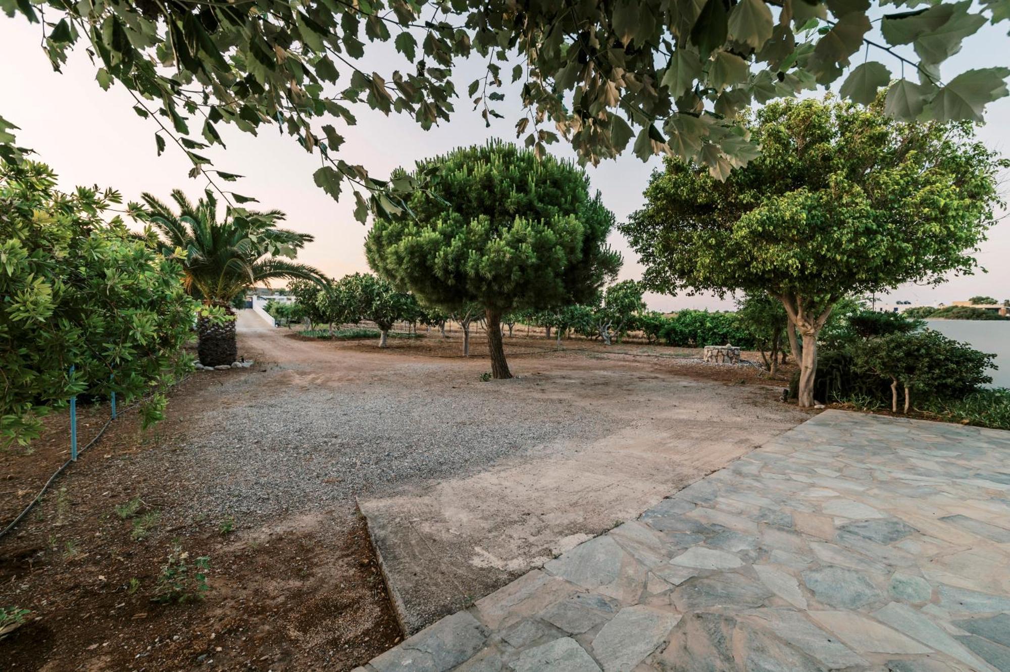 Villa Deep Blue Lakhania Bagian luar foto