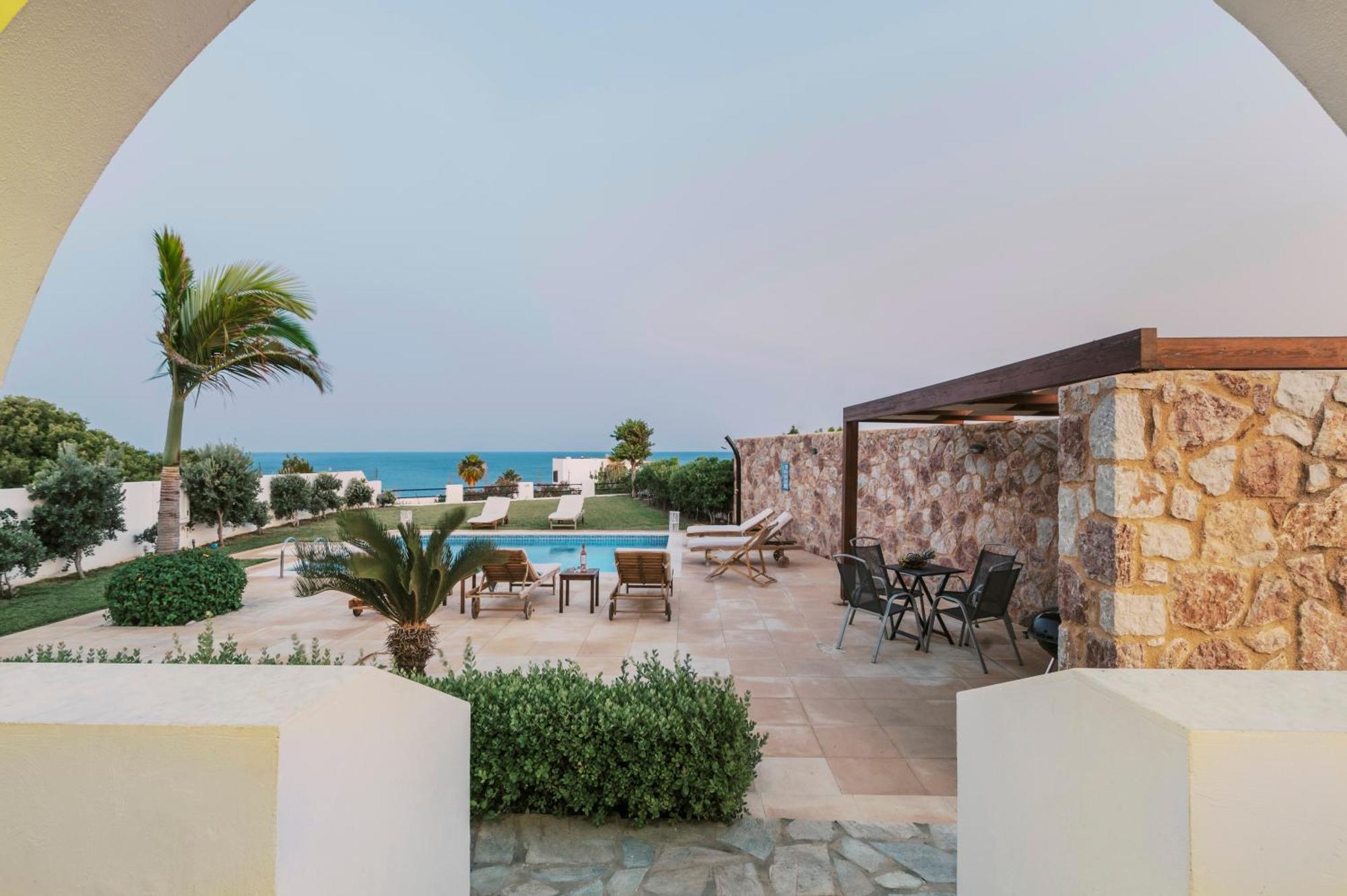 Villa Deep Blue Lakhania Bagian luar foto