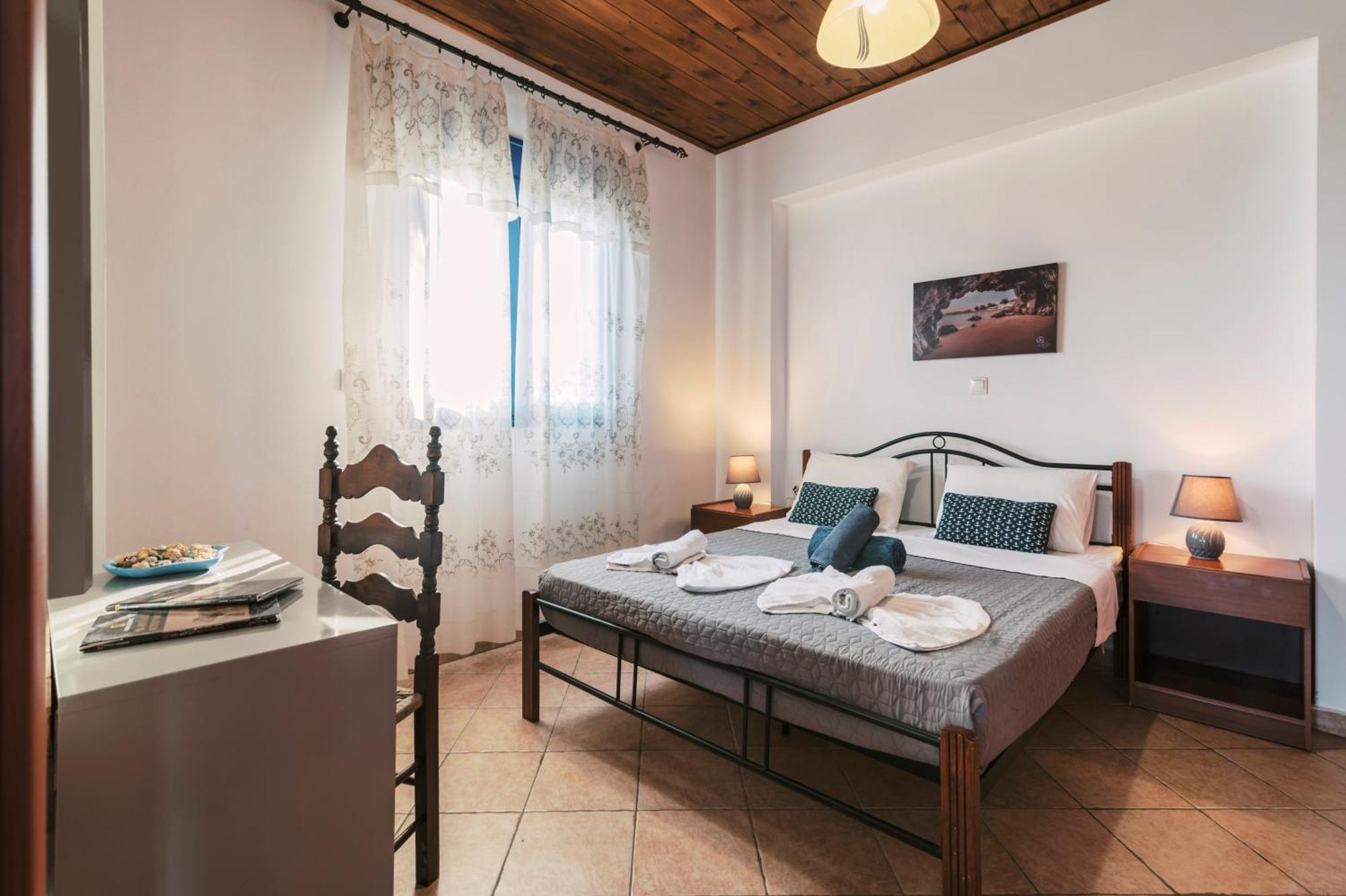 Villa Deep Blue Lakhania Bagian luar foto