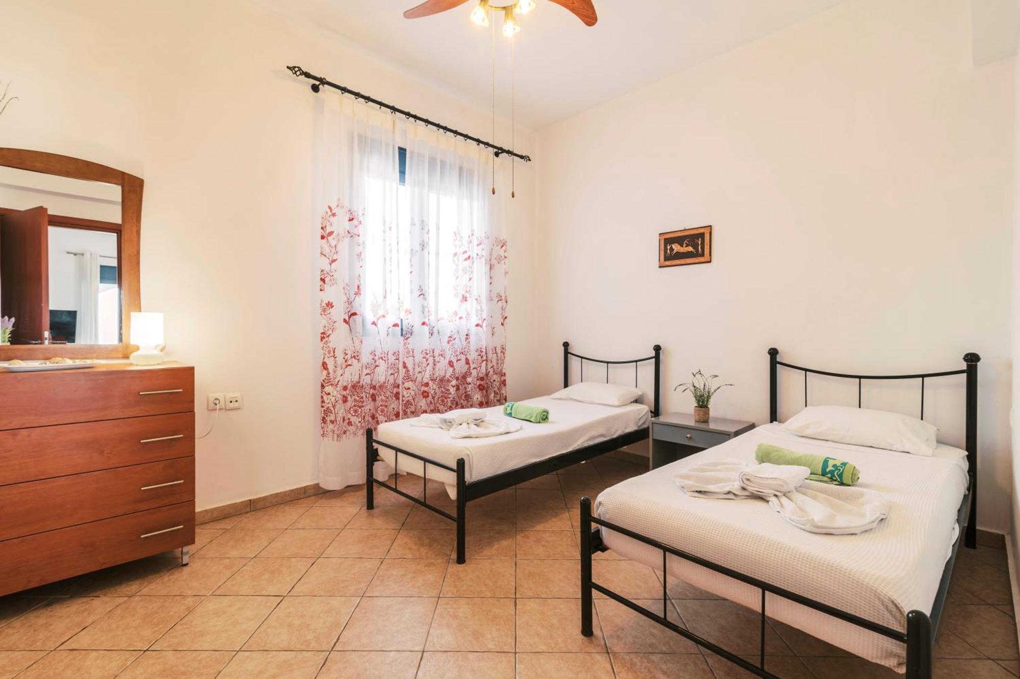 Villa Deep Blue Lakhania Bagian luar foto